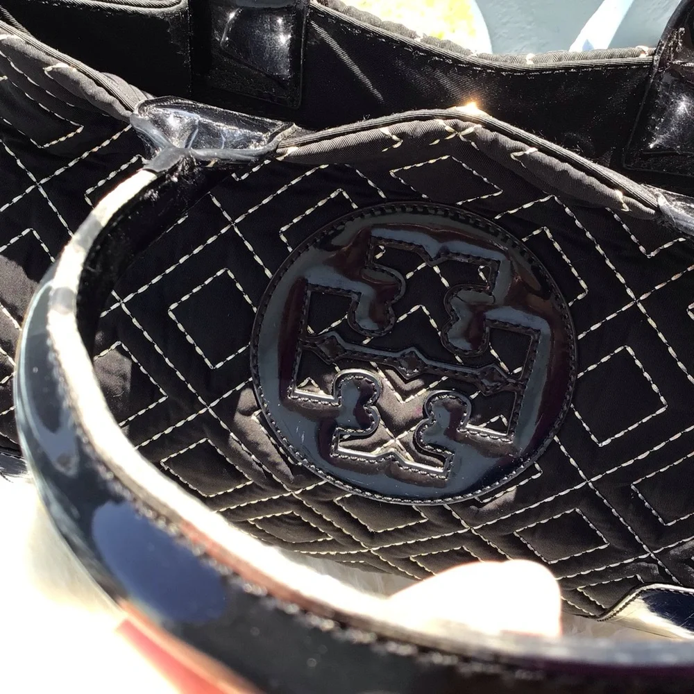 Tory Burch Ella Diamond Print Tote - Picture 6 of 16